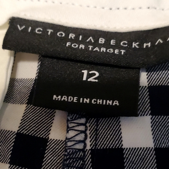 Victoria Beckham top and pant set. - Picture 5 of 6